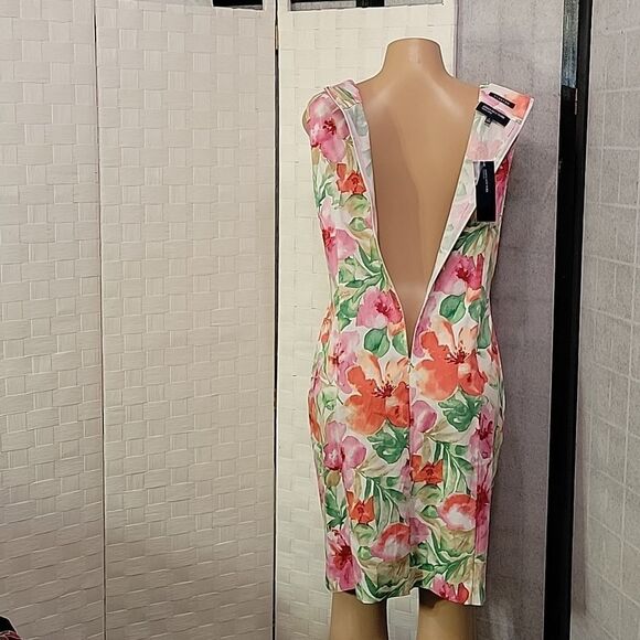 BRAND NEW JONES NEW YORK FLORAL TROPICAL SLEEVELESS ROUNDNECK LINE DRESS - Picture 6 of 14